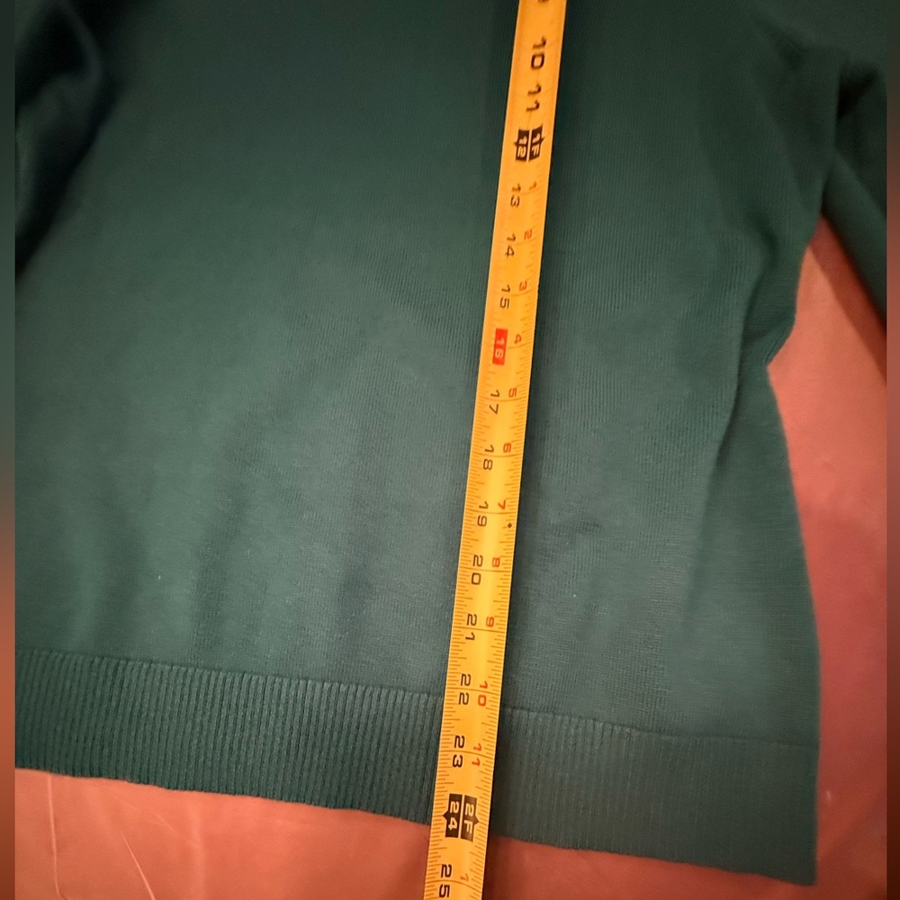 NWT Carlisle Green Cotton/Cashmere pleat shoulder sweater Size Medium - Picture 5 of 11
